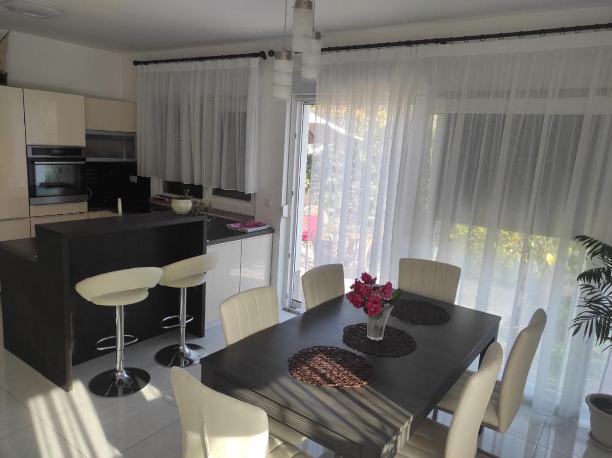 Rooftop Spa Lejlighed Trogir Eksteriør billede
