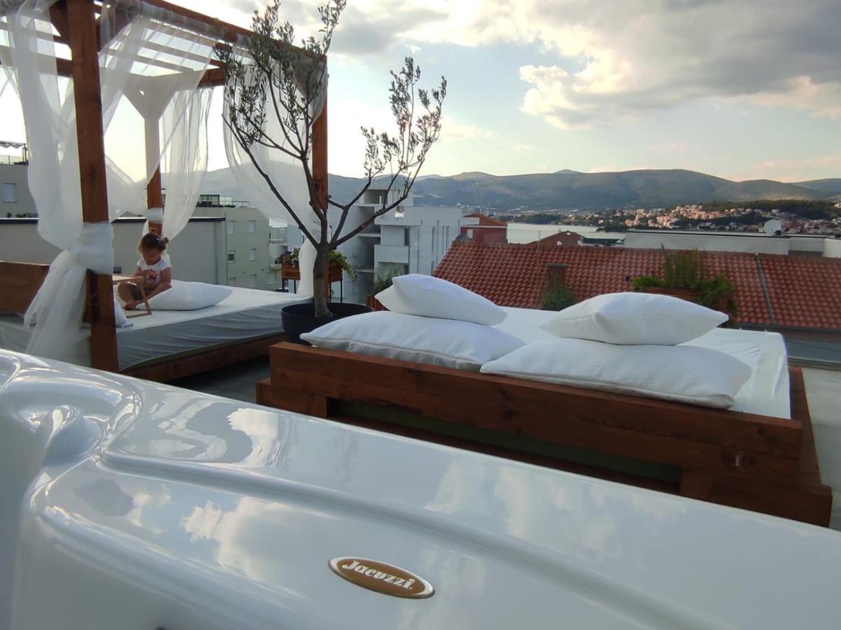 Rooftop Spa Lejlighed Trogir Eksteriør billede