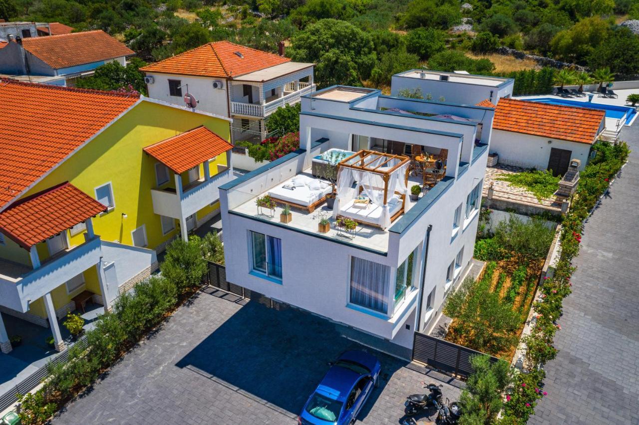 Rooftop Spa Lejlighed Trogir Eksteriør billede